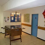 Djh Hostal *