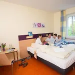 Hostal Djh